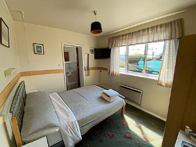 Friends Hotel Hotels in Sandown