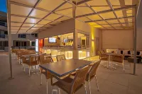 Remezzo Studios & Apartments - sarapan