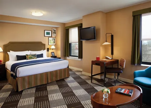 Hotel Lincoln Hotels in Chicago
