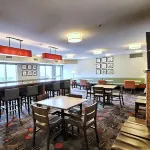 Country Inn & Suites by Radisson, Dearborn, MI - Bữa sáng