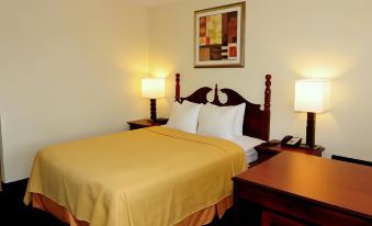 Quality Inn Dyersburg I-155