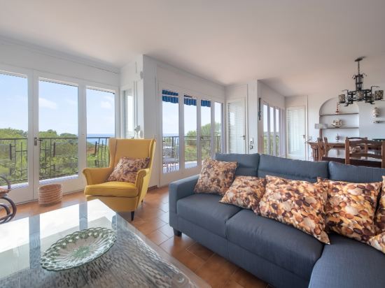 Magnífica villa con vistas a las alturas de Tarragona - por feelluxuryholidays