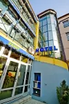 Garni Hotel Zenit Hotels near Trg slobode