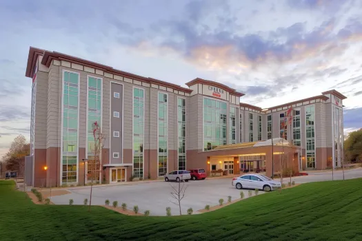 TownePlace Suites Springfield Hotels near Tie & Timber Beer Co.