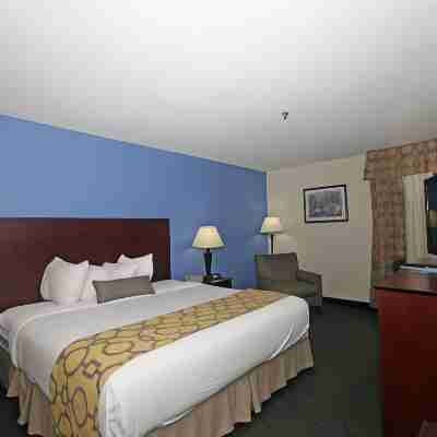 Winston Salem Inn & Suites Rooms