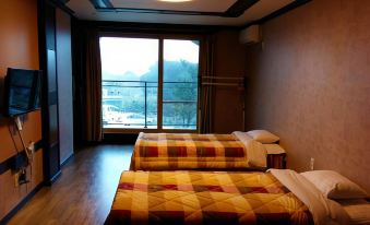 1. 제주TS유스호스..