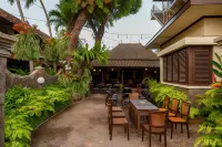 Cakra Homestay Solo Mitra RedDoorz Hotels in der Nähe von Klewer Market