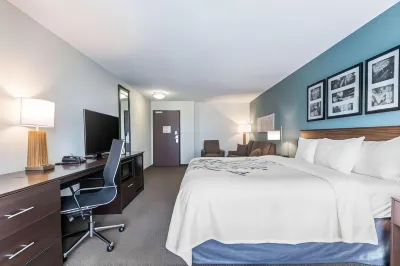 Sleep Inn & Suites West des Moines Near Jordan Creek