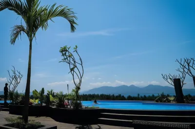 Illira Hotel Banyuwangi Hotel dekat Omah Osing Banyuwangi
