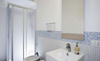 Dolce Mare 1 - Ground Floor with Garden