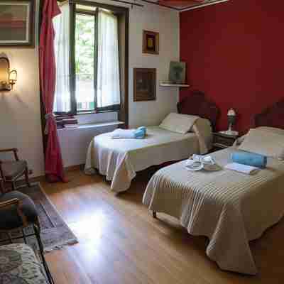 Wonderful Villa Between Como and Milano Rooms