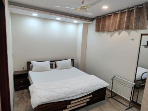 Hotel Shreeji Residency