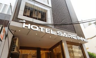 Hotel Sarc Inn