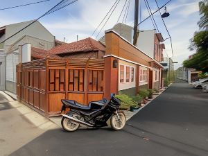 Homestay Cendana Candi-1 Blok F1 Np-Kudus