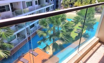 Laguna Beach 1A with Swimming Pool Views Pattaya
