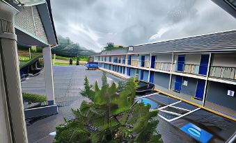 Days Inn by Wyndham Dahlonega University Area