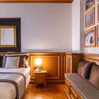 Ambra Cortina Luxury&Fashion Hotel Rooms