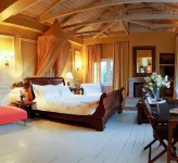 Anerada Inn Suites & Villa - Pet Friendly