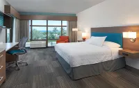 Home2 Suites by Hilton Pompano Beach Pier فنادق في بومبانو بيتش