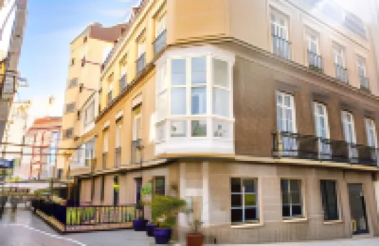 Apartamentos Turísticos Gran Vía by CartagenaSpain Hotels in 