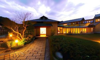 Kinosaki Maruyamagawa Onsen Ginka(Preschool children not accepted)