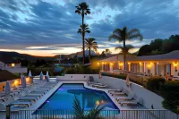 La Bastide de Biot - Pools