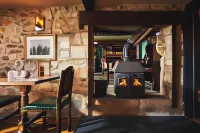 The Masons Arms - bar
