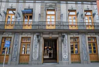 Casa Azulai Puebla Hotel Boutique Hotel dekat Casa del Alfenique