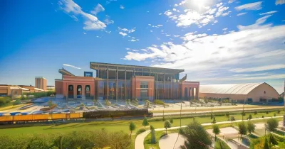 Holiday Inn & Suites College Station-Aggieland Hotels in der Nähe von Zachry Department of Civil Engineering