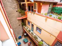 Au Patio Morand - 3-Star