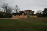 Les Cabanes du Grand Nord Hôtels à : Loire