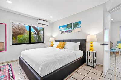 Walnut by the Sea Hotels near Port Everglades