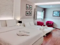 Sabaidee Minitel Hotel dekat Menara Bobae