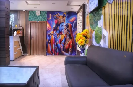 Hotel Panache 500 Mtrs from Shri Krishna Janma Bhumi Teample