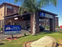 Studio 6 Suites Delano, CA