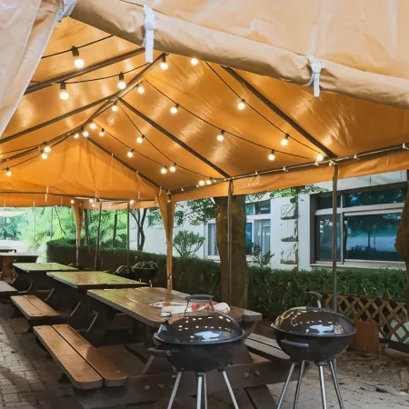 Gangwon Mountain Bnb Отели рядом с достопримечательностью «Загородный клуб Park Valley»