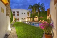 Alqueria de Carrion Hotel Boutique - Pools