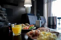 Hotel Oscar - Desayuno