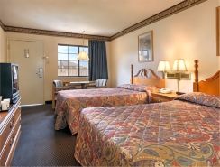 Days Inn & Suites by Wyndham Kokomo