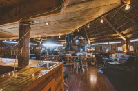 Teton Teepee Lodge - Homestays