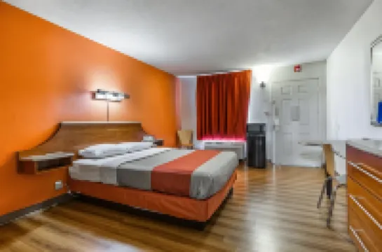 Motel 6 Mount Vernon, IL Hotels in Mount Vernon