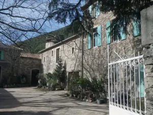 Château de Colombières Sur Orb