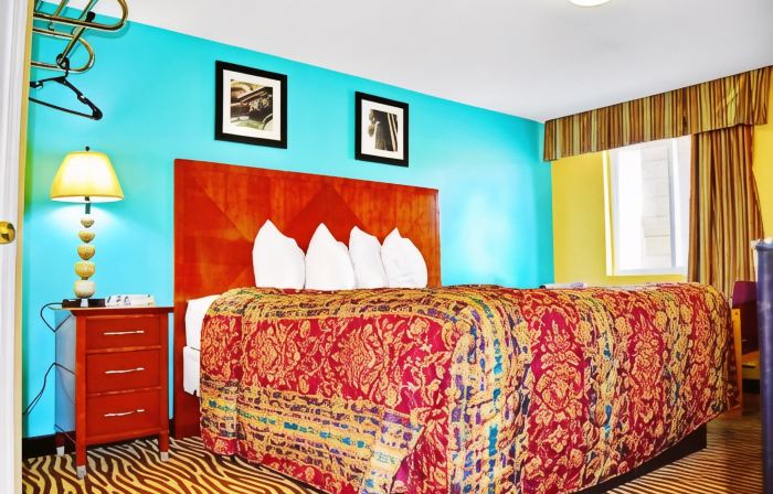 Flagship Inn & Suites