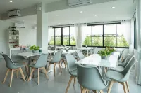 Wellington Hotel Prachuapkhirikhan Hoteles en Distrito de Mueang Prachuap Khiri Khan