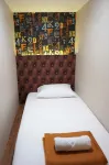 FixOn Capsule Hotel