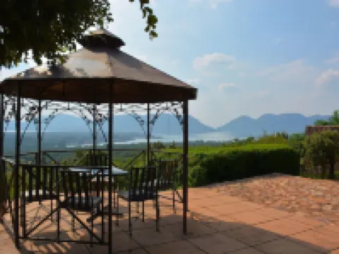 La Montagne Guest Lodge Hotels in Hartbeespoort