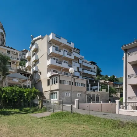 Villa Ljubanovic Отели рядом с достопримечательностью «Цитадель Будвы»