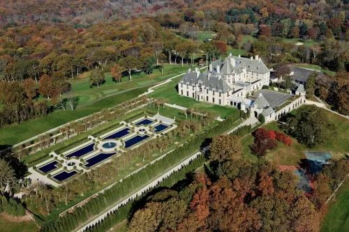 Oheka Castle Hotel & Estate Hotel a West Hills