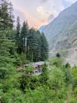 The Woods - Tirthan Valley Hotels in Pekhri