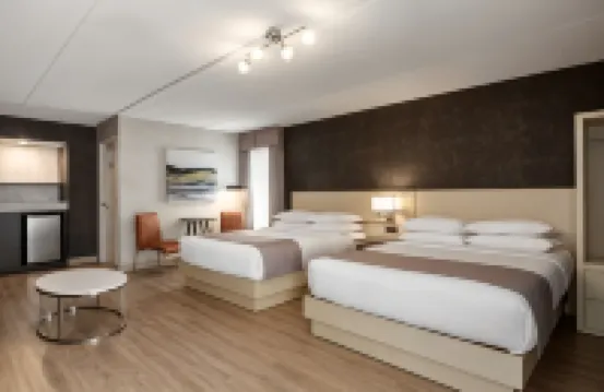 Days Inn by Wyndham Toronto West Mississauga